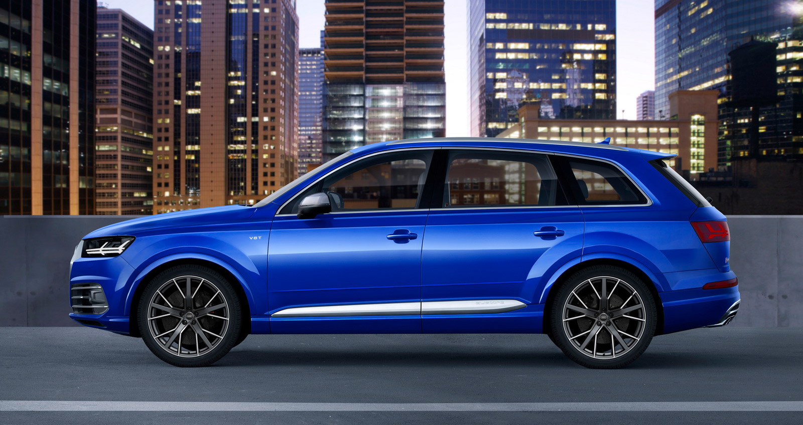 Ảnh chi tiết Audi SQ7 TDI 2017-Audi-SQ7-TDI-07.jpg