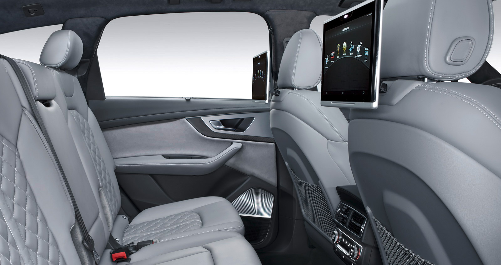 Ảnh chi tiết Audi SQ7 TDI 2017-Audi-SQ7-TDI-23.jpg