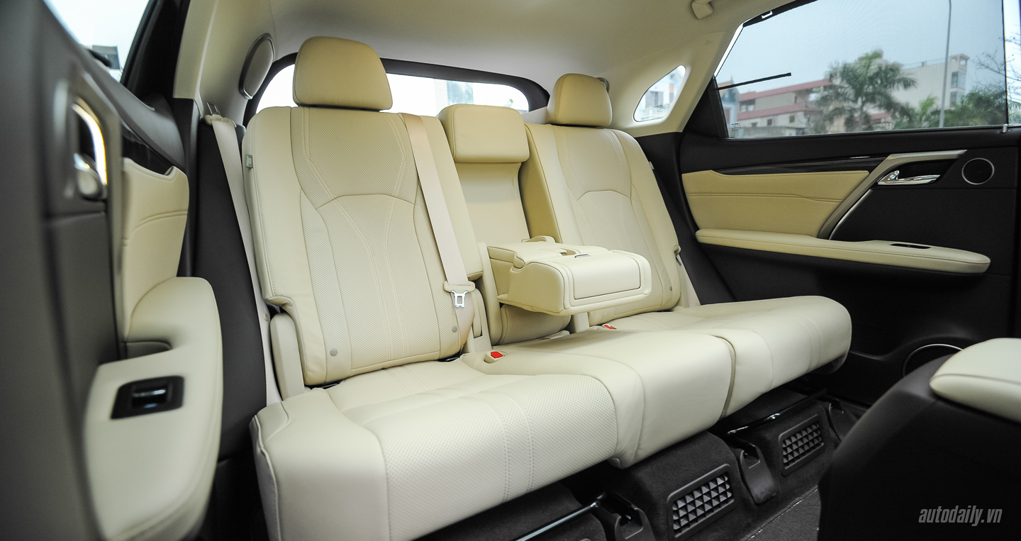 Ảnh chi tiết nội thất Lexus RX450h Hybrid 2016 lexus RX (35).jpg