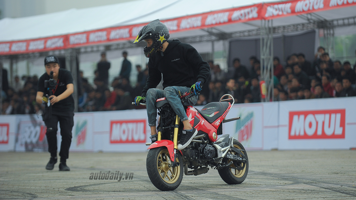 Sôi động ngày khai màn Motul Stunt Fest 2016 DSC_9093.JPG