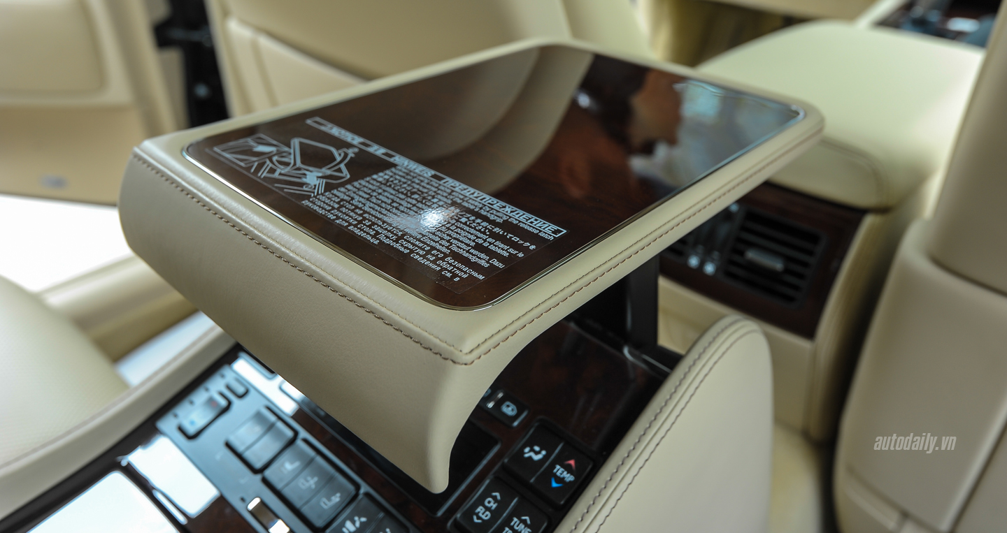 Chi tiết nội thất Lexus LS460L 2016 tại Hà Nội Lexus LS460L 2016 (2).jpg