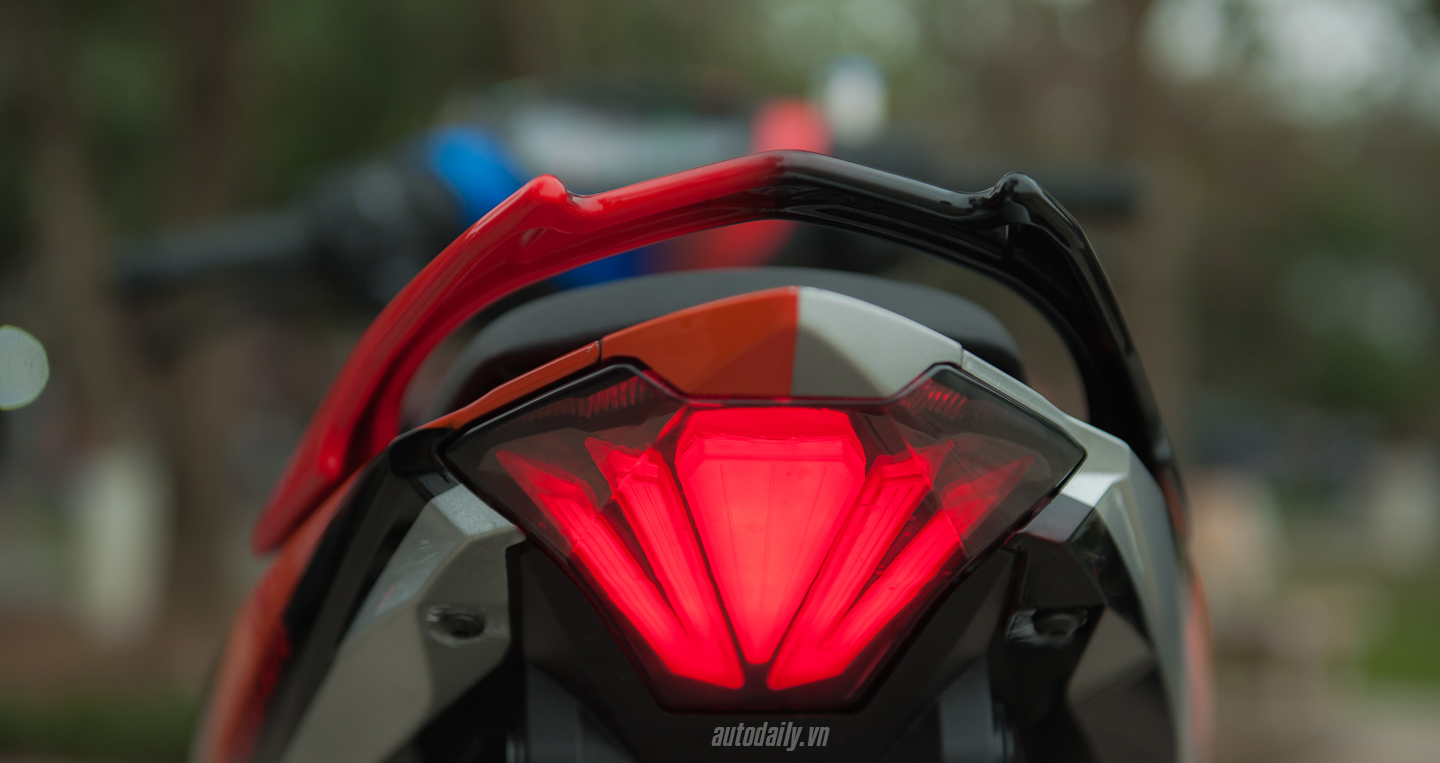 Ảnh chi tiết Yamaha Exciter 150 độ khủng giá hơn 300 triệu tại Hà Nội exciter 150 do khung (14).jpg