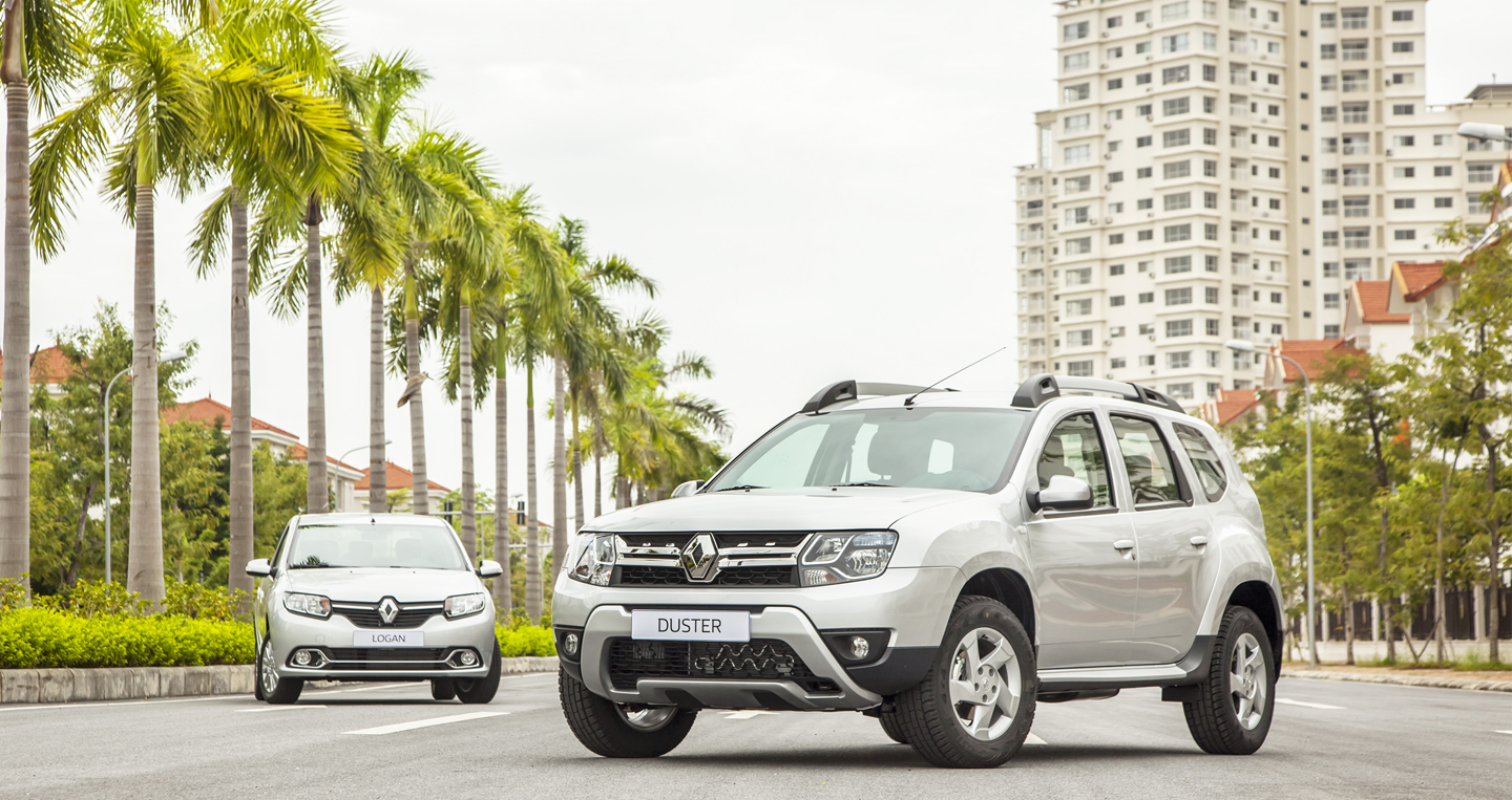 Lái thử xe nhận quà cùng Renault Việt Nam logan-va-duster copy.jpg