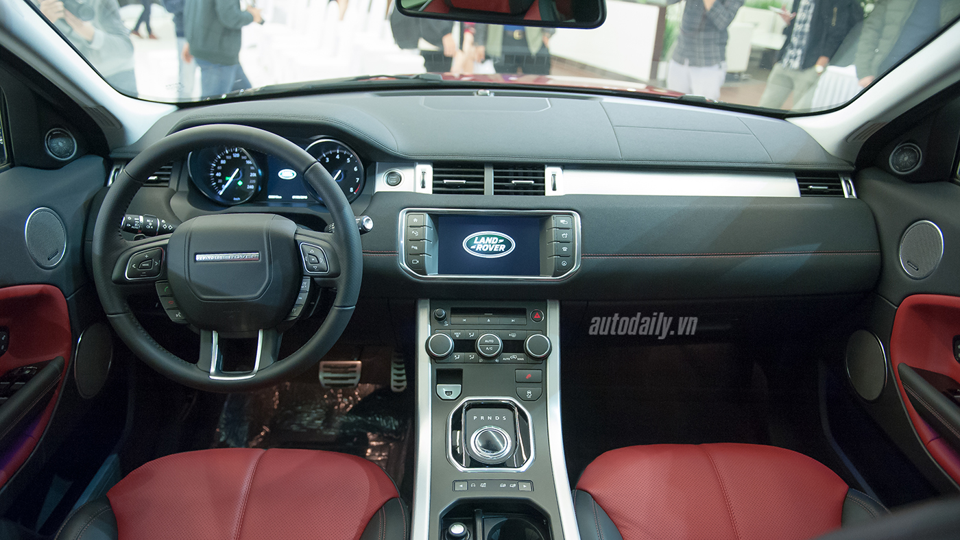 Range Rover Evoque vs. Porsche Macan: Cân sức cân tài Evoque 2016 (6).JPG