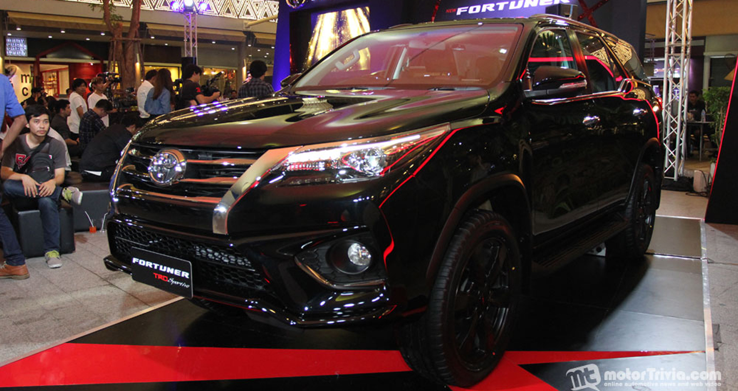Ảnh chi tiết Toyota Fortuner TRD Sportivo 2016 Fortuner TRD (1).jpg