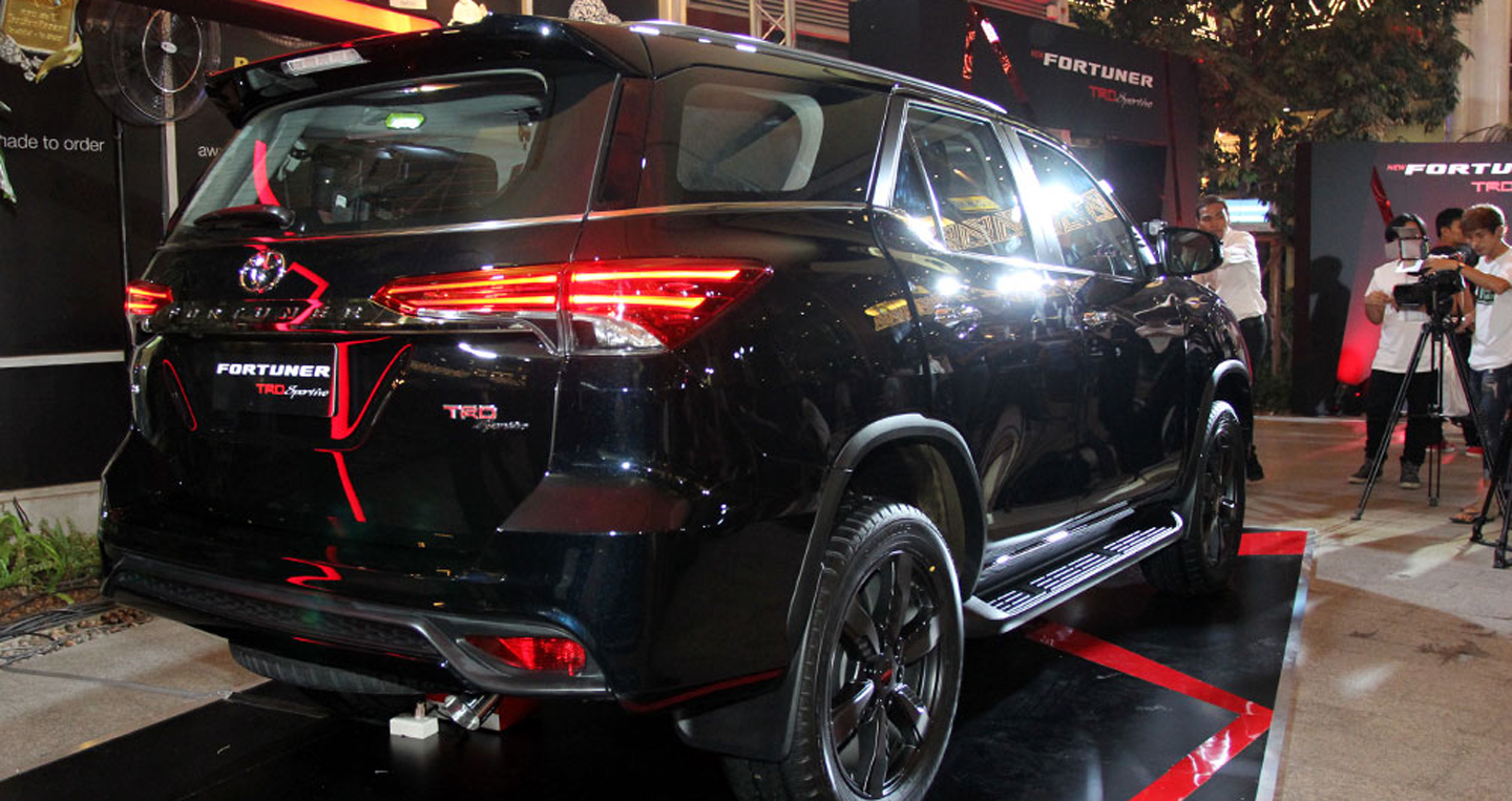 Ảnh chi tiết Toyota Fortuner TRD Sportivo 2016 Fortuner TRD (2).JPG