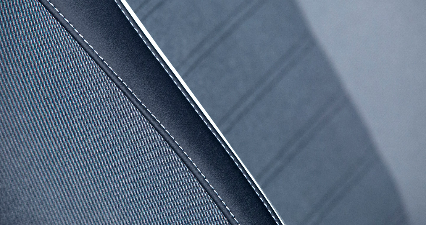 Ảnh chi tiết VW Beetle Convertible Denim 2016 VW Beetle Convertible Denim (4).jpg