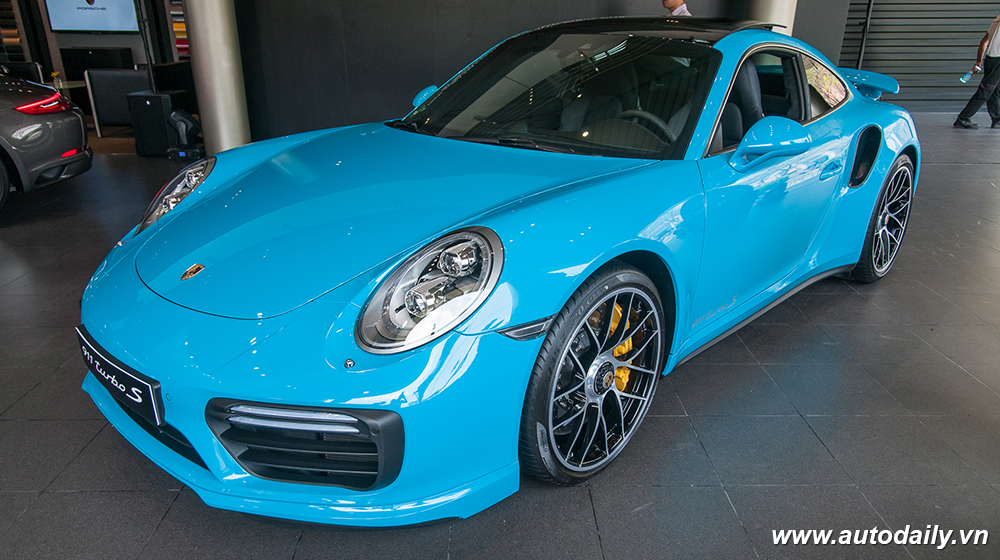 Tìm hiểu Porsche 911 Turbo S giá 14,5 tỷ đồng tại Việt Nam Porsche_911_Turbo_S (1).jpg