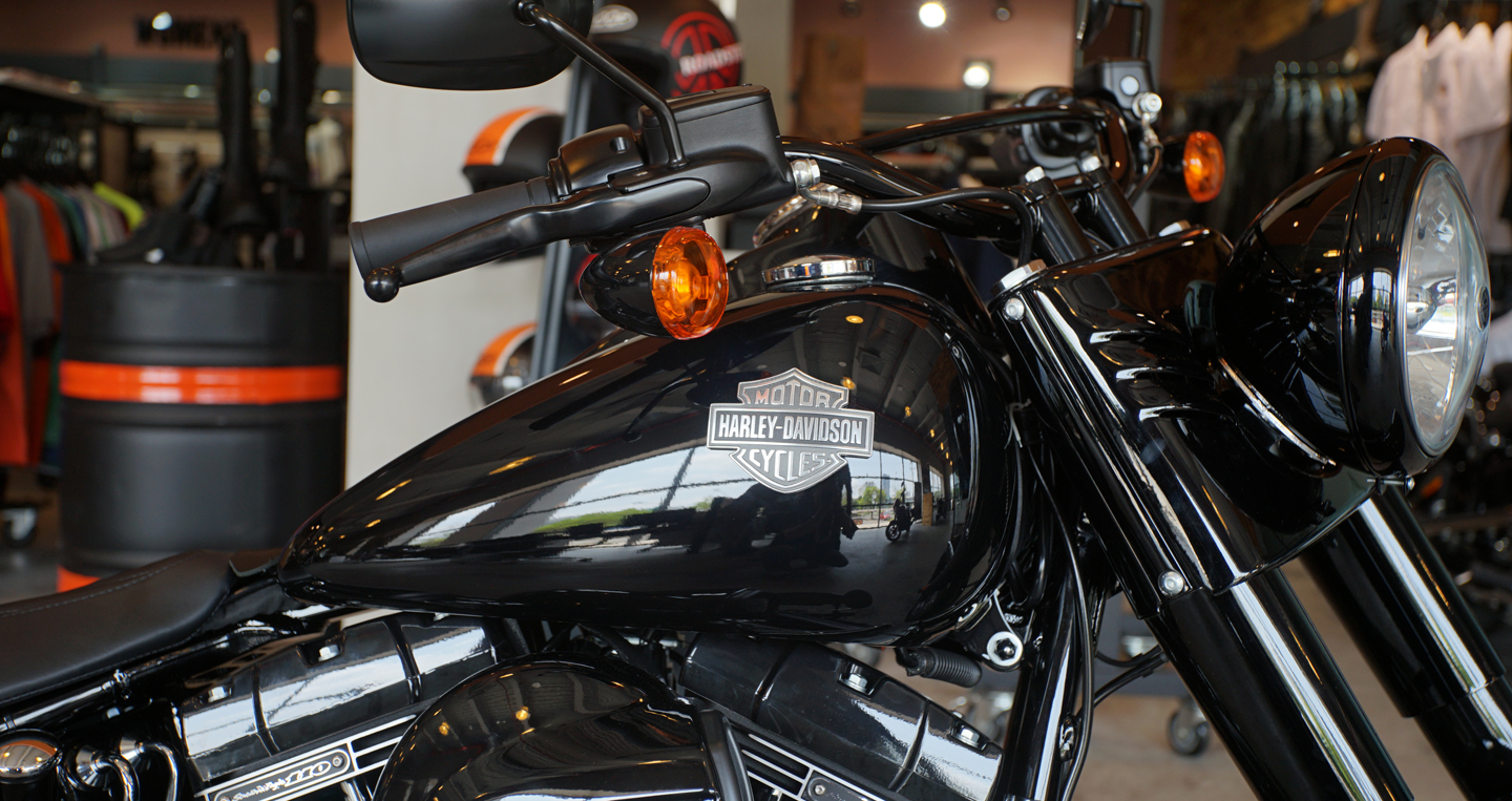 Cận cảnh Harley-Davidson Softail Slim S giá 1 tỷ đồng tại Việt Nam harley-davidson Softail Slim S (11).JPG