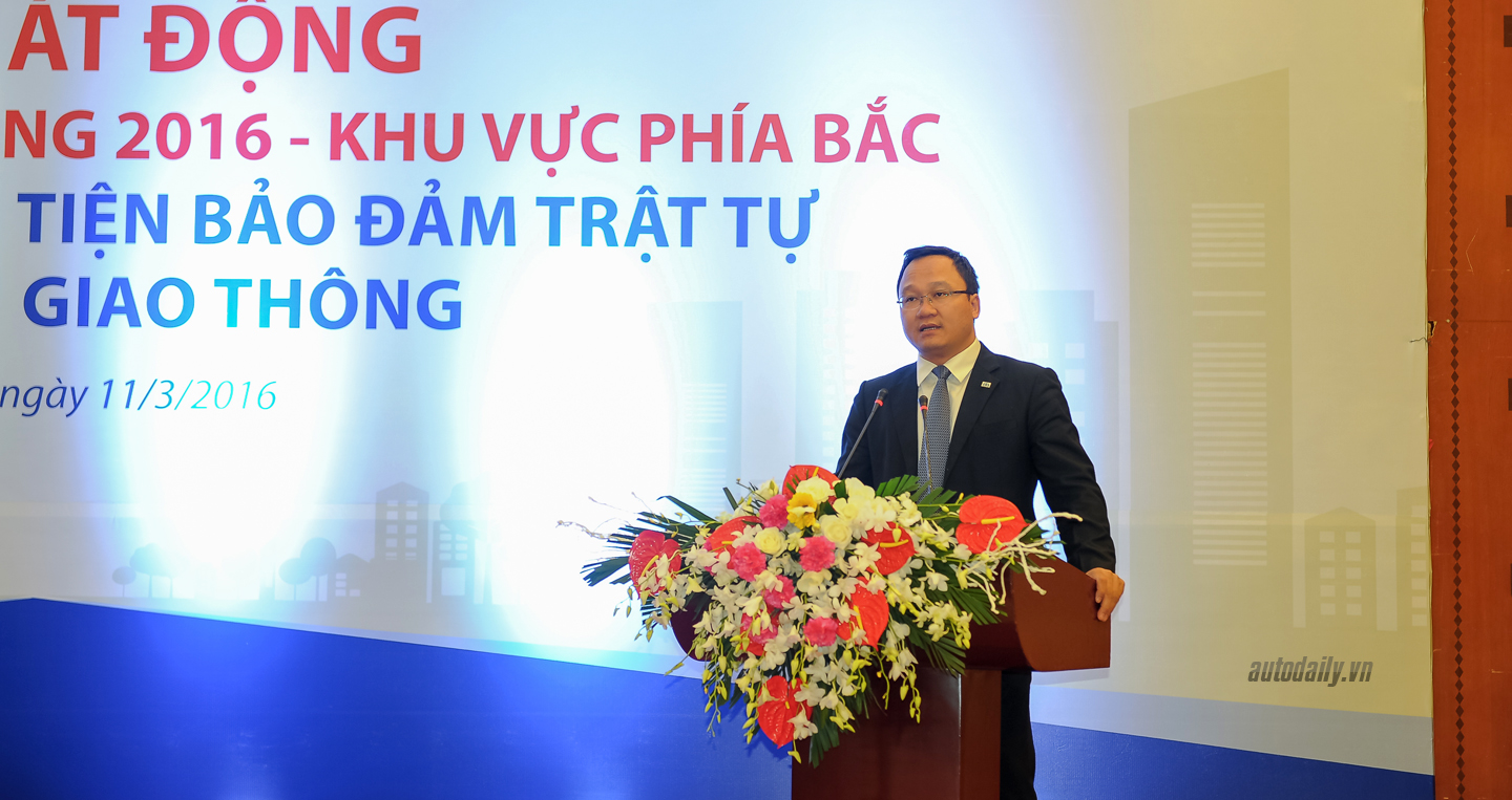 Phát động giải thưởng “Vô lăng vàng 2016” khu vực phía Bắc vo lang vang (2).jpg
