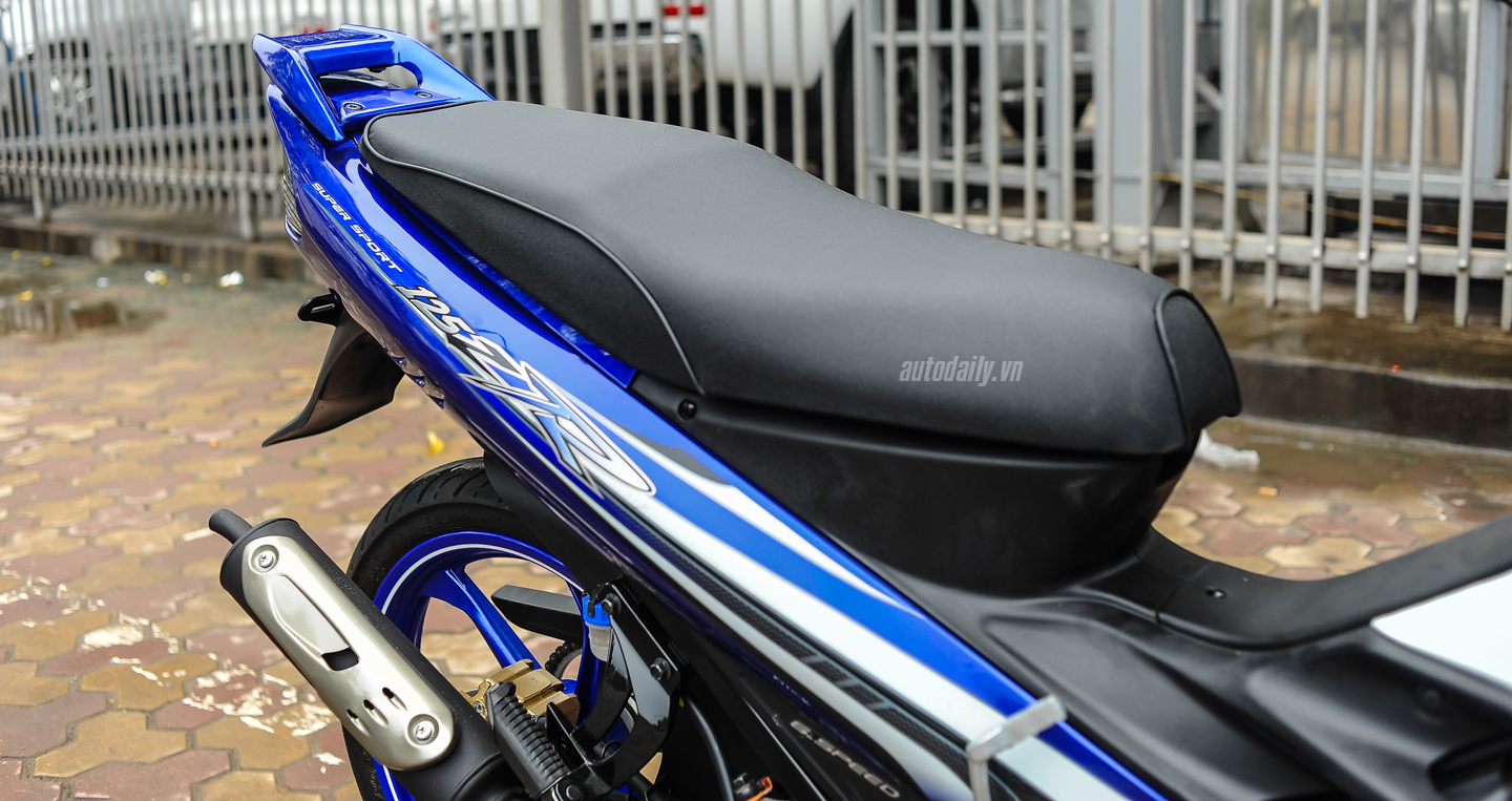 Ảnh chi tiết Yamaha 125ZR 2015 giá mới về Hà Nội Yamaha ZR (28).jpg