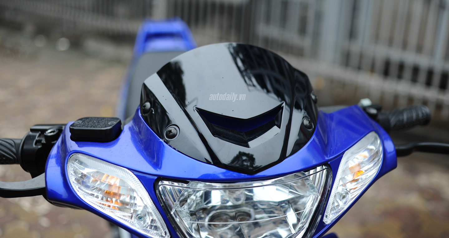 Ảnh chi tiết Yamaha 125ZR 2015 giá mới về Hà Nội Yamaha ZR (29).jpg