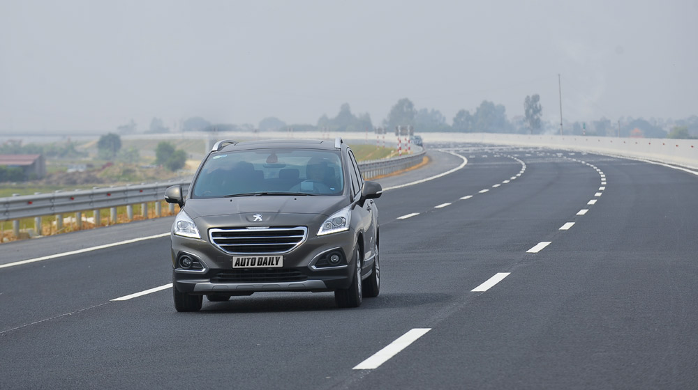 Từ 1/4, tăng phí cao tốc Hà Nội – Hải Phòng Peugeot 3008 _58.jpg