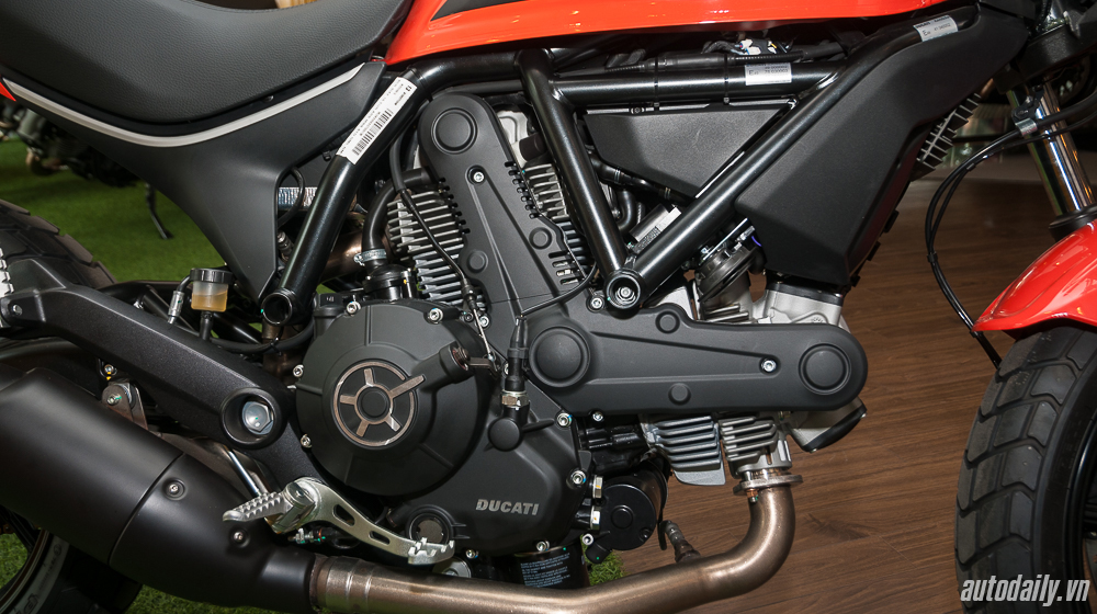 Ducati Scrambler Sixty2 chính hãng về Việt Nam Sixty2 (4).jpg