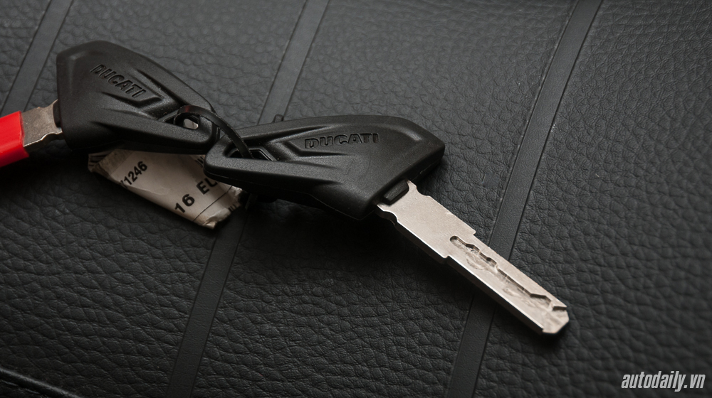 Ảnh chi tiết Ducati Scrambler Sixty2 tại Việt Nam Sixty2 (7).jpg