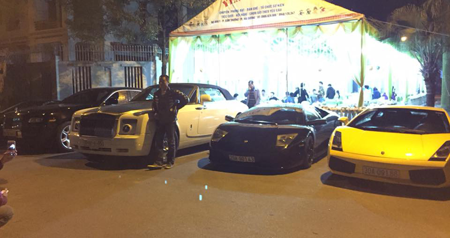 Dàn siêu xe khủng trong đám cưới Á hậu Trà My dam cuoi sieu xe (13).JPG