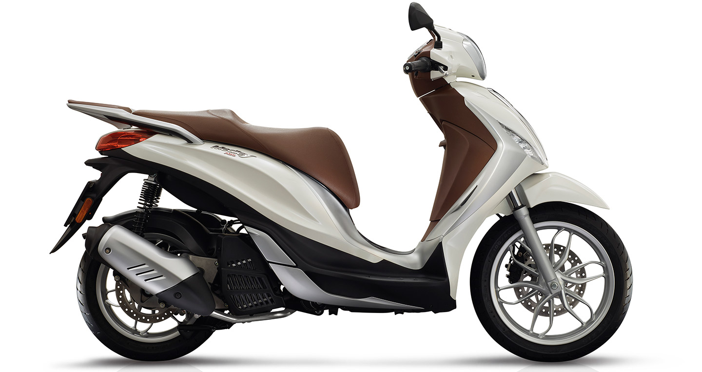 Ảnh chi tiết Piaggio Medley piaggio-medley (5).jpg