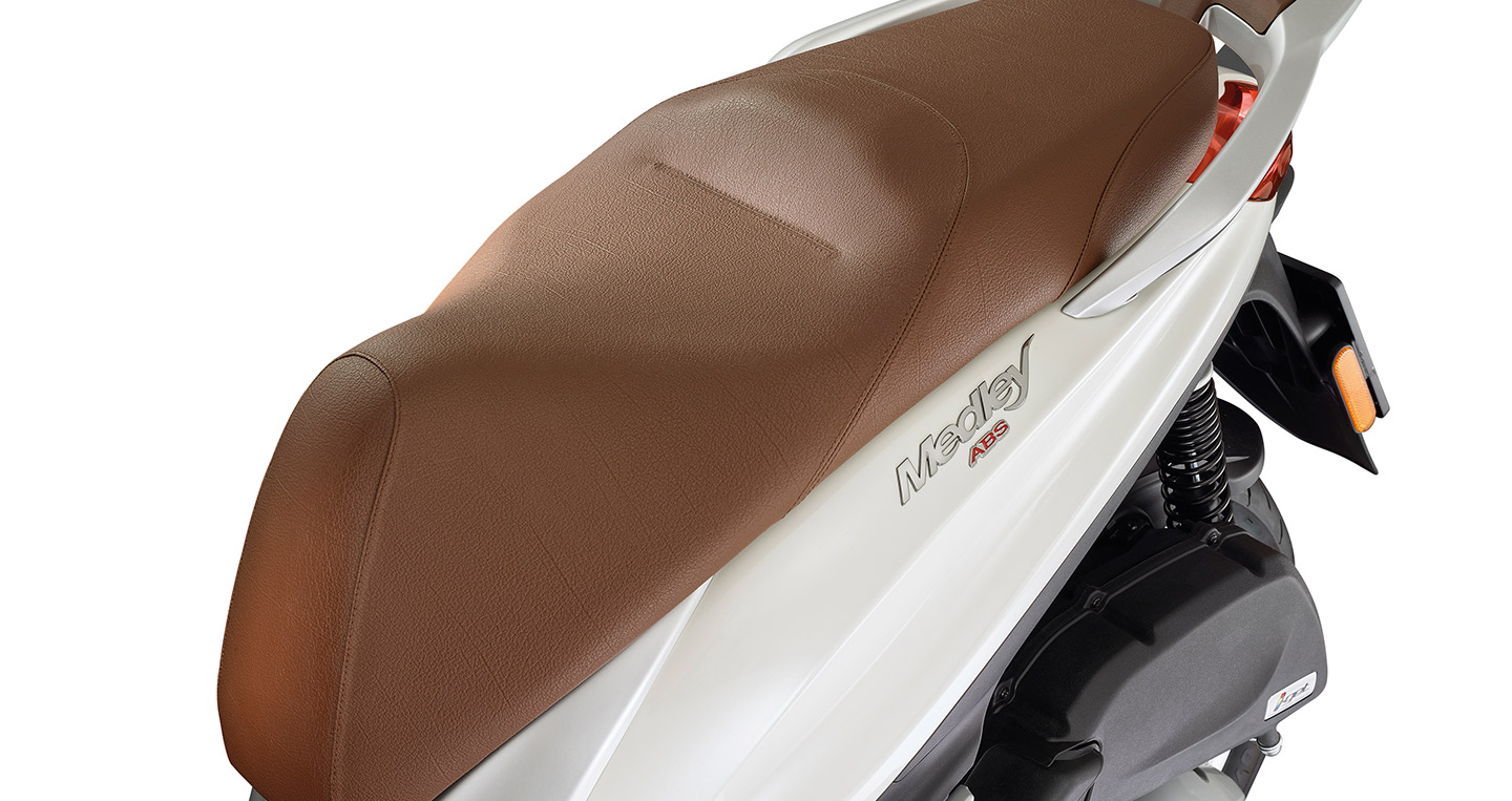 Piaggio Medley ABS hoàn toàn mới có giá từ 71,5 triệu đồng piaggio-medley (8).jpg