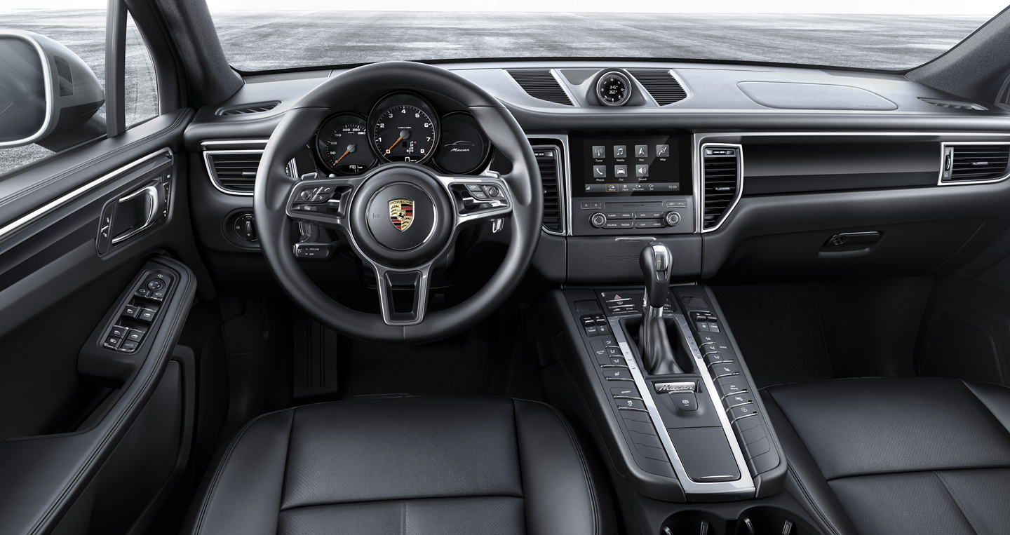 Porsche Macan mới giá hơn 3 tỷ đồng tại Việt Nam porsche.JPG
