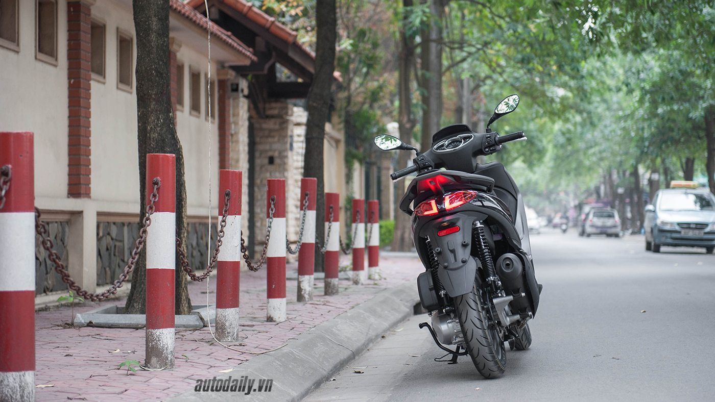 Đánh giá nhanh xe tay ga cỡ lớn Piaggio Medley Đánh giá nhanh Piaggio Medley (2).jpg