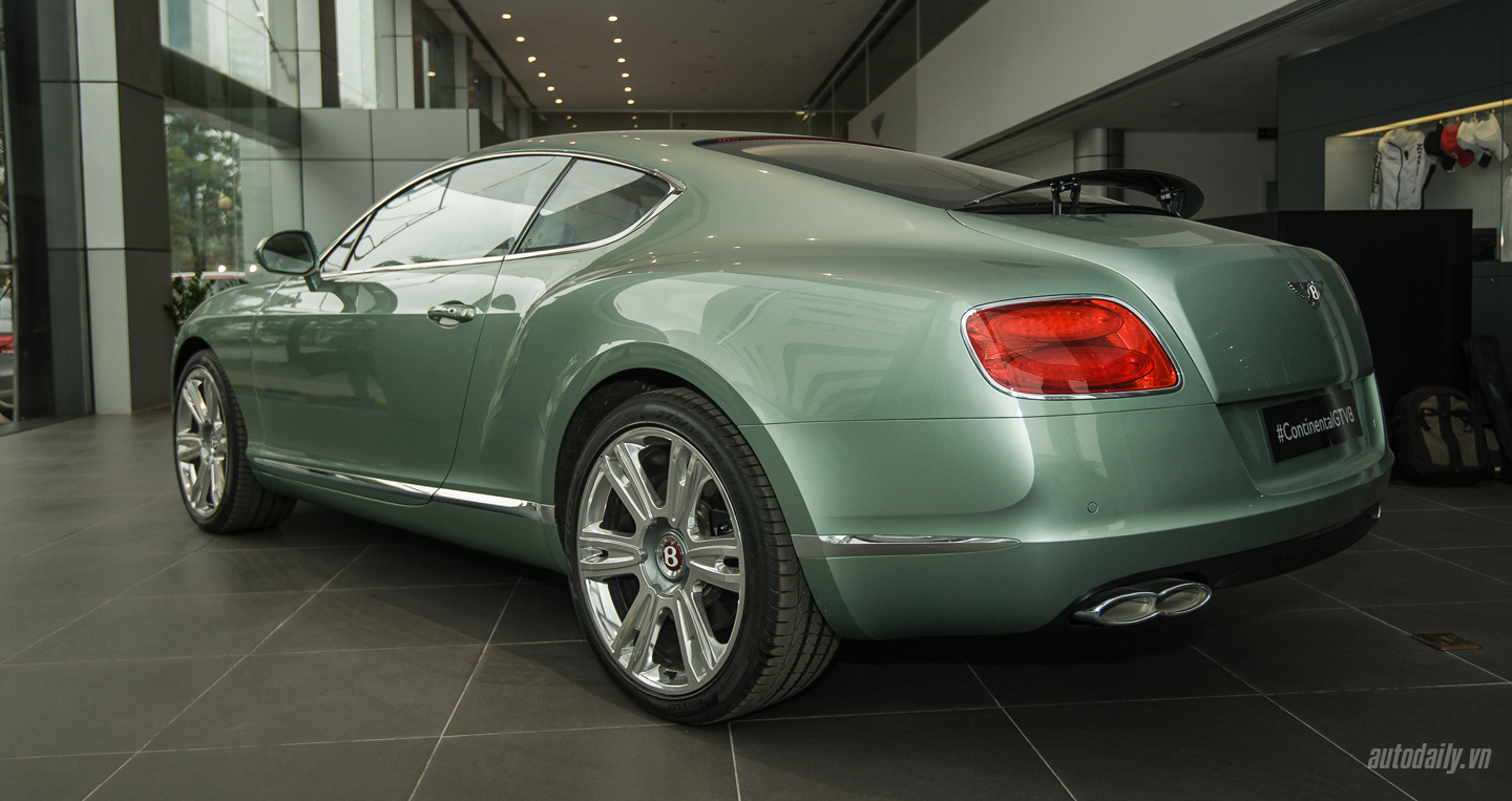 Ảnh chi tiết Bentley Continental GT V8 màu độc tại Việt Nam bentley Continental GT V8 (8).jpg