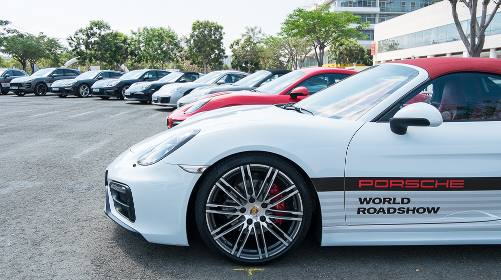 Một ngày trải nghiệm Porsche World Roadshow 2016 NHON3745.jpg