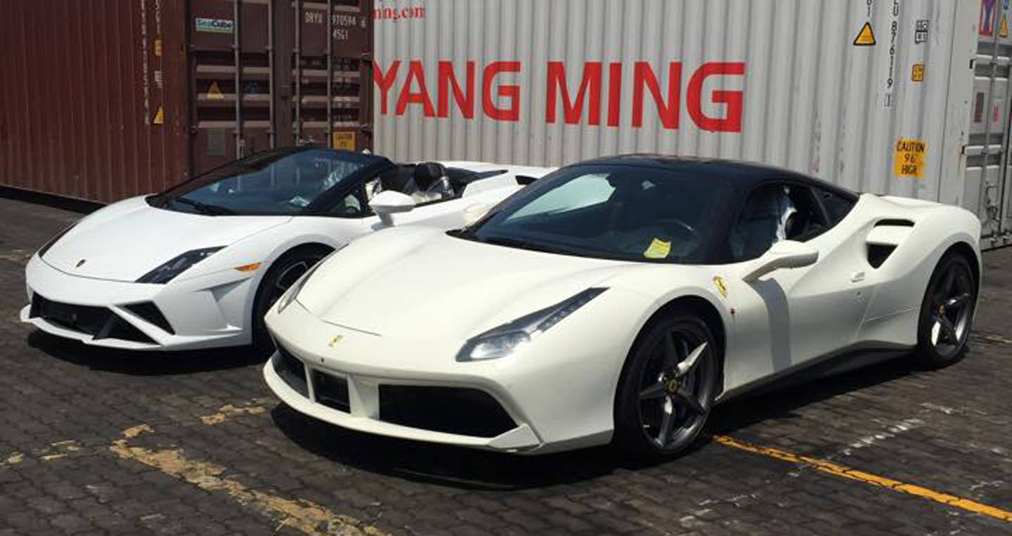 Siêu bò Lamborghini Gallardo Lp560-4 Spyder đầu tiên về Việt Nam Lamborghini Gallardo Spyder (1).JPG