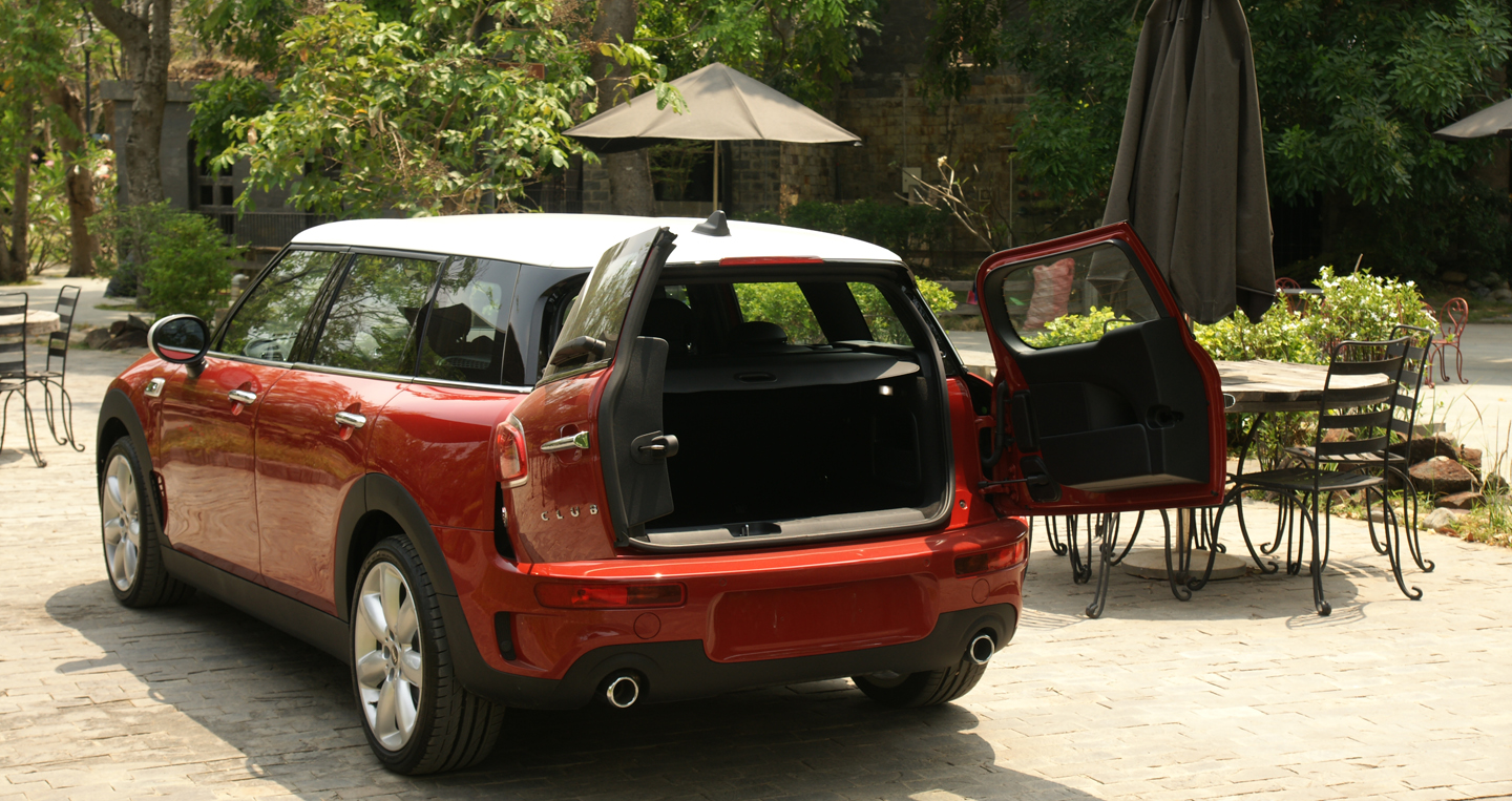 MINI Clubman: Chiếc station wagon sang trọng và tiện dụng Mini Clunman (5).jpg