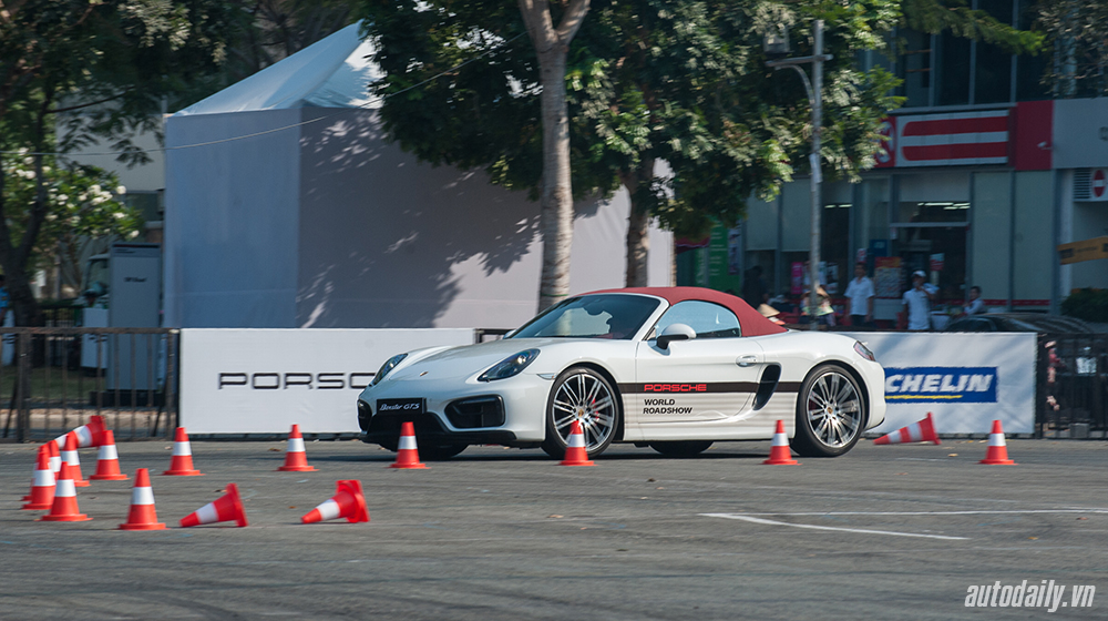Một ngày trải nghiệm Porsche World Roadshow 2016 Porsche (19).jpg