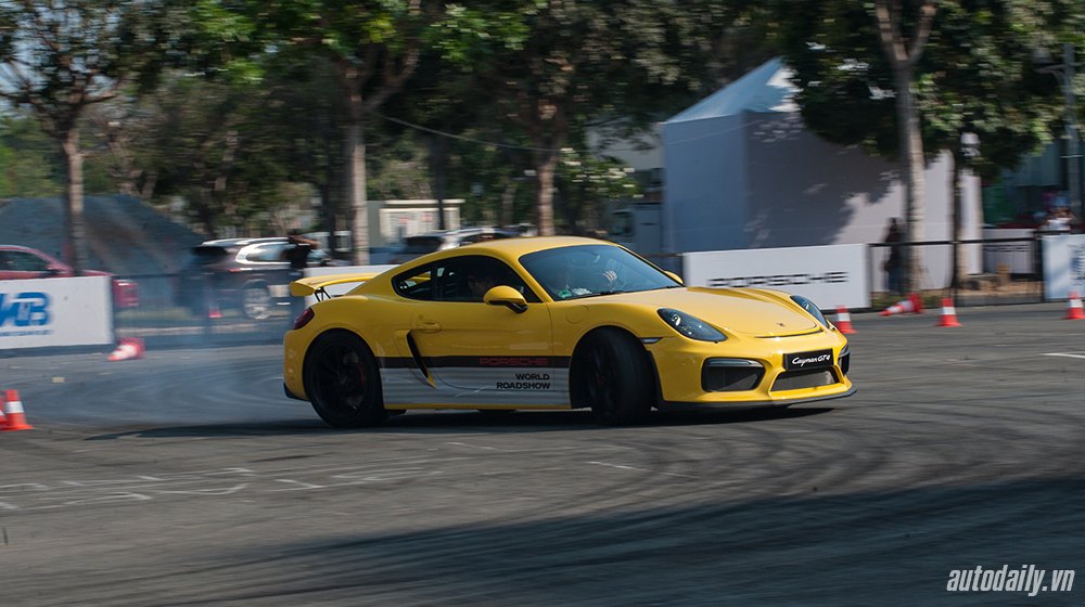 Một ngày trải nghiệm Porsche World Roadshow 2016 Porsche (21).jpg