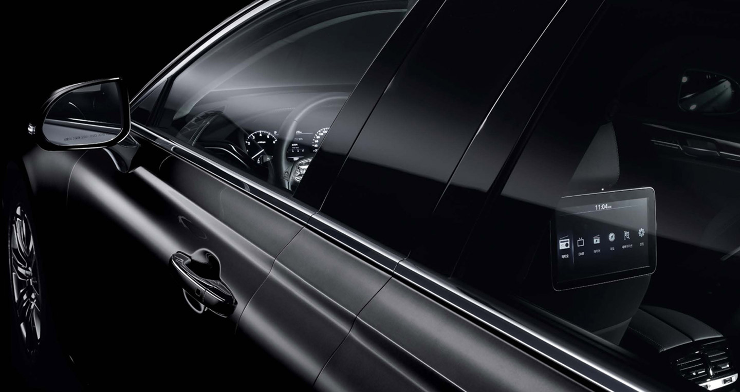 Ảnh chi tiết Genesis EQ900L genesis-eq900l-lwb (4).jpg