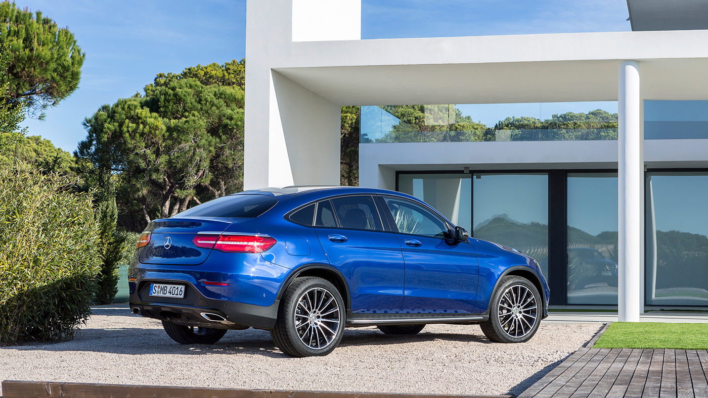 Mercedes-Benz GLC Coupe 2017 chính thức lộ diện 2017-Mercedes-Benz-GLC-Coupe-rear-three-quarters.jpg