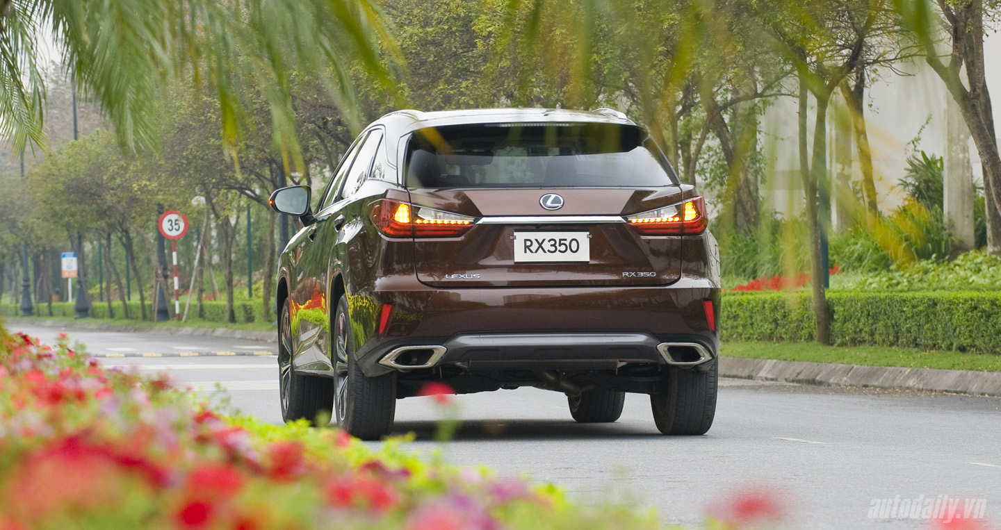 Lexus RX350 – Xứng tầm crossover hạng sang D3S_9295.jpg