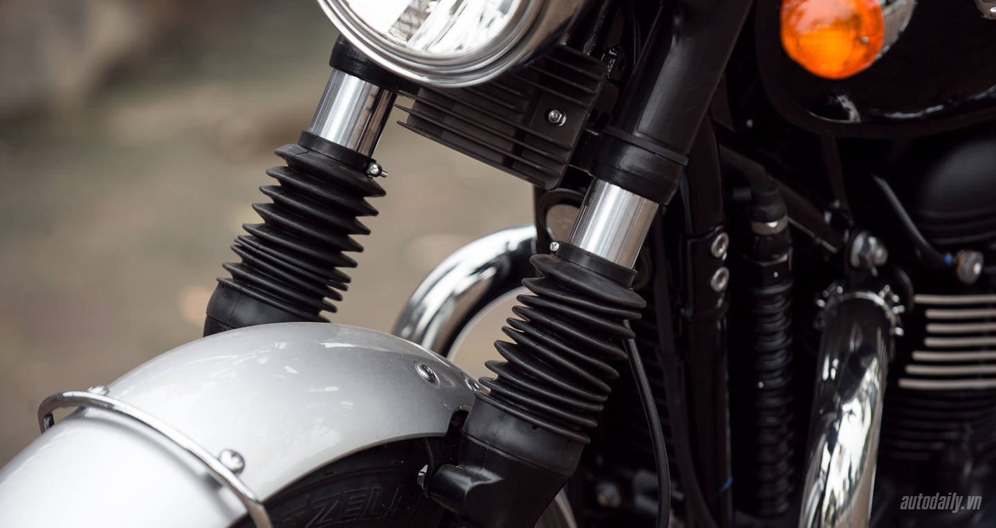 Xế hoài cổ Triumph Bonneville T100 2016 đầu tiên về Hà Nội triumph Bonneville T100 2016 (16).jpg