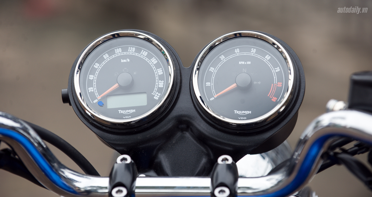 Xế hoài cổ Triumph Bonneville T100 2016 đầu tiên về Hà Nội triumph Bonneville T100 2016 (17).jpg