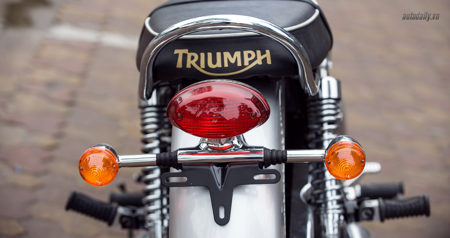 Xế hoài cổ Triumph Bonneville T100 2016 đầu tiên về Hà Nội triumph Bonneville T100 2016 (18).jpg