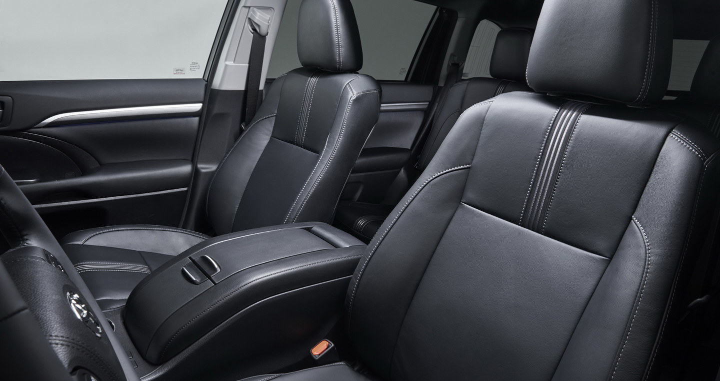 Toyota Highlander 2017 chính thức bước ra ánh sáng 2017-ToyotaHighlander-10 copy.JPG