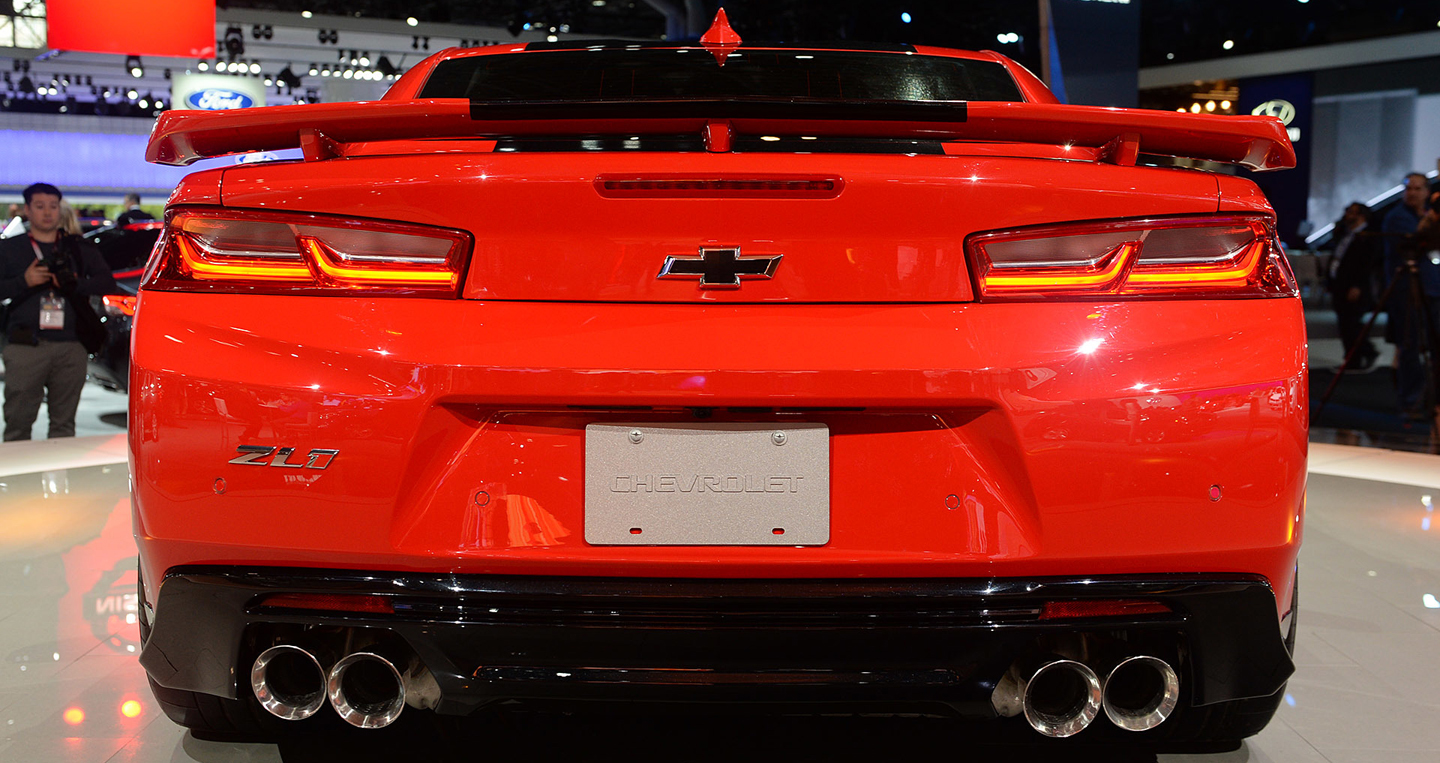Cận cảnh Chevrolet Camaro ZL1 2017 “bằng xương, bằng thịt” Camaro ZL1 (6).jpg