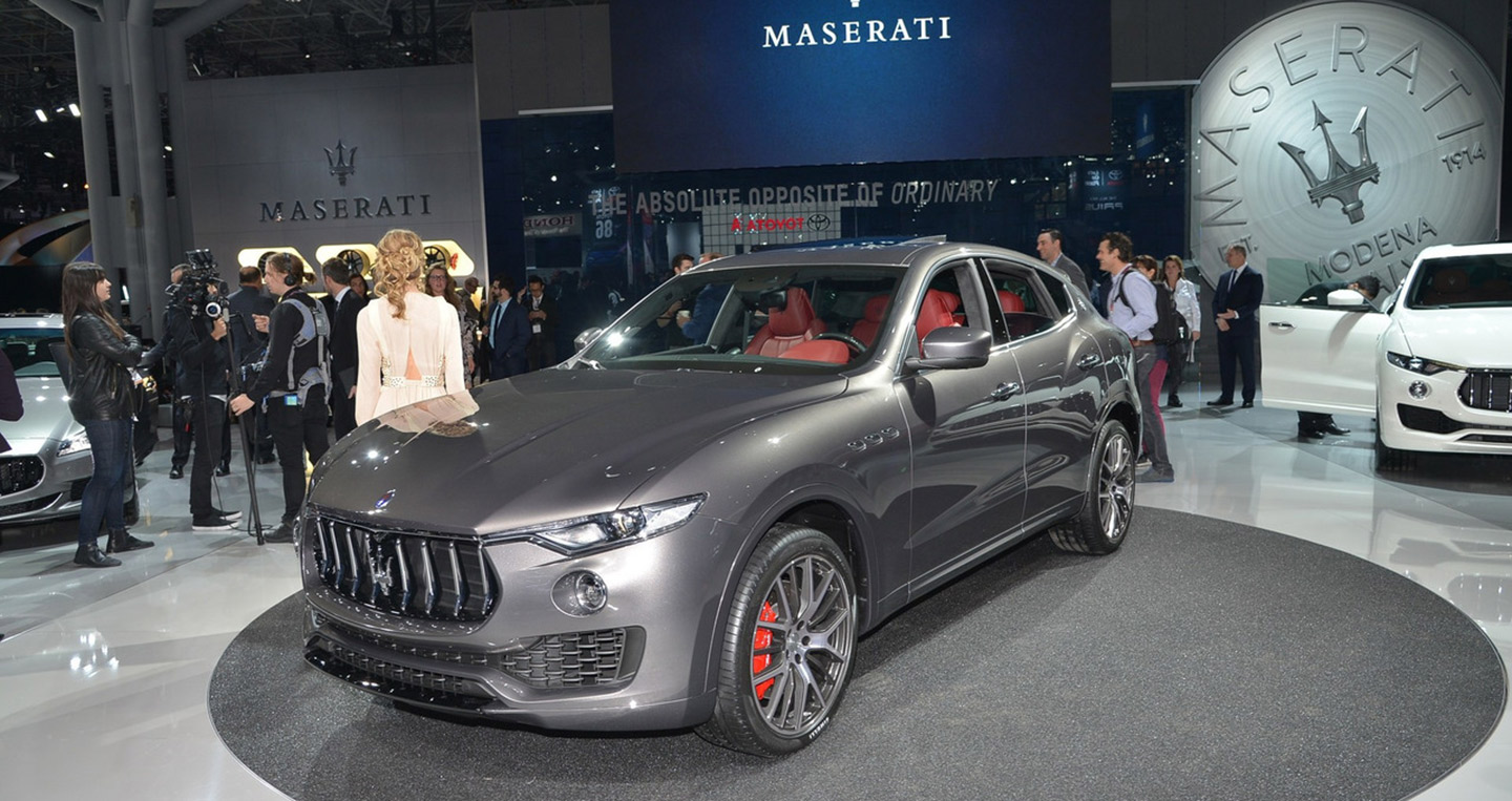 SUV Maserati Levante chính thức ra mắt công chúng New York 2017-maserati-levante-live-in-new-york.jpg