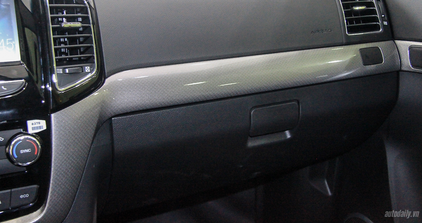Chi tiết nội thất Chevrolet Captiva 2016 chevrolet Captiva 2016 (10).jpg