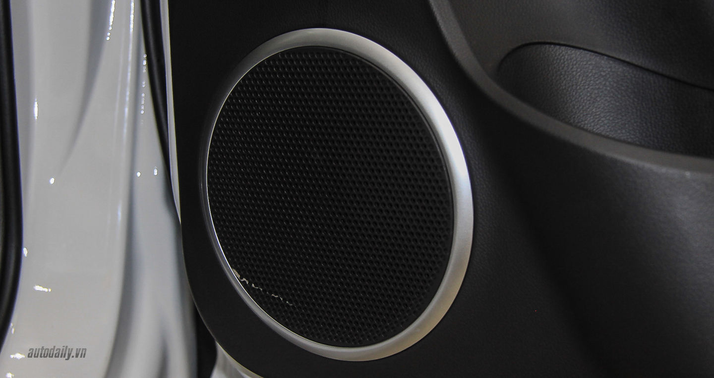 Chi tiết nội thất Chevrolet Captiva 2016 chevrolet Captiva 2016 (16).jpg