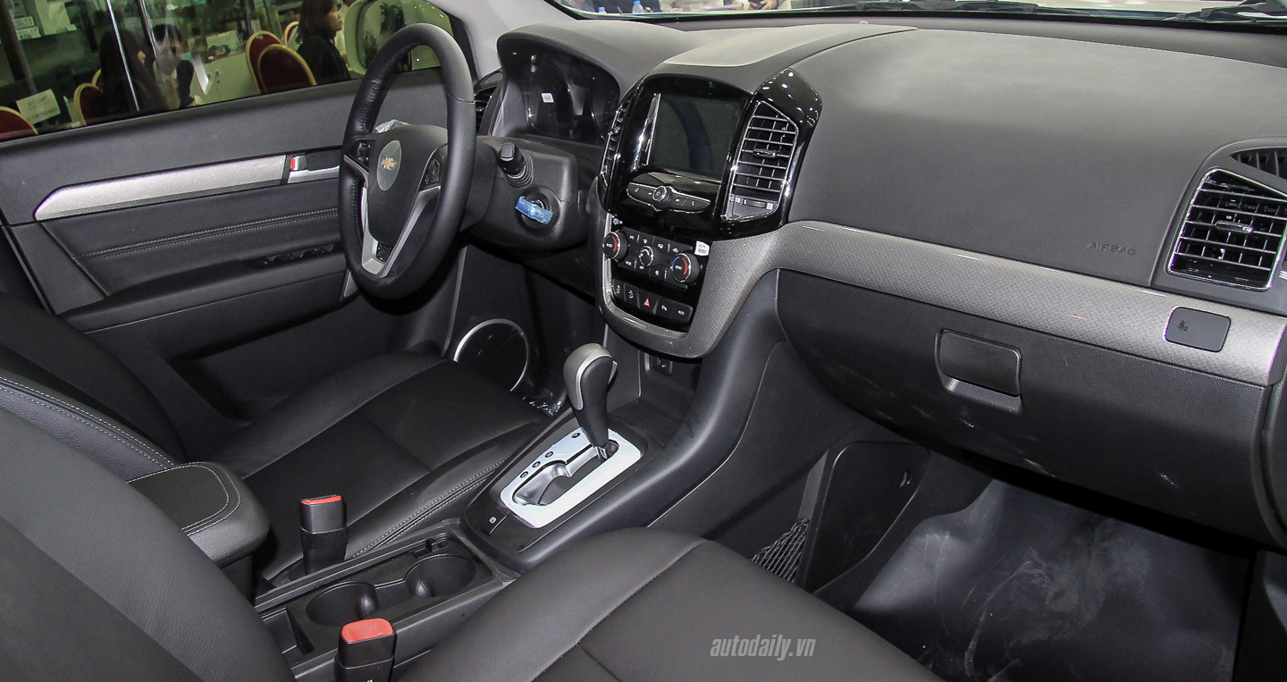Chi tiết nội thất Chevrolet Captiva 2016 chevrolet Captiva 2016 (3).jpg