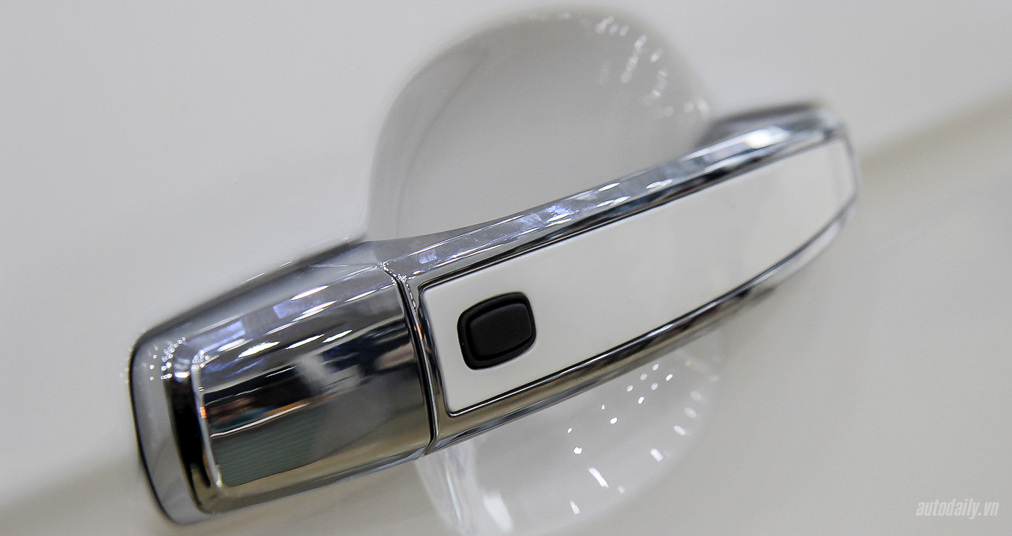 Chi tiết ngoại thất Chevrolet Captiva 2016 chevrolet Captiva 2016 (33).jpg