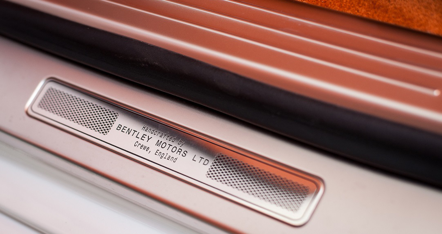 Nữ đại gia Việt chi gần 12 tỷ tậu Bentley Flying Spur W12 chính hãng bentley Flying Spur (1).jpg