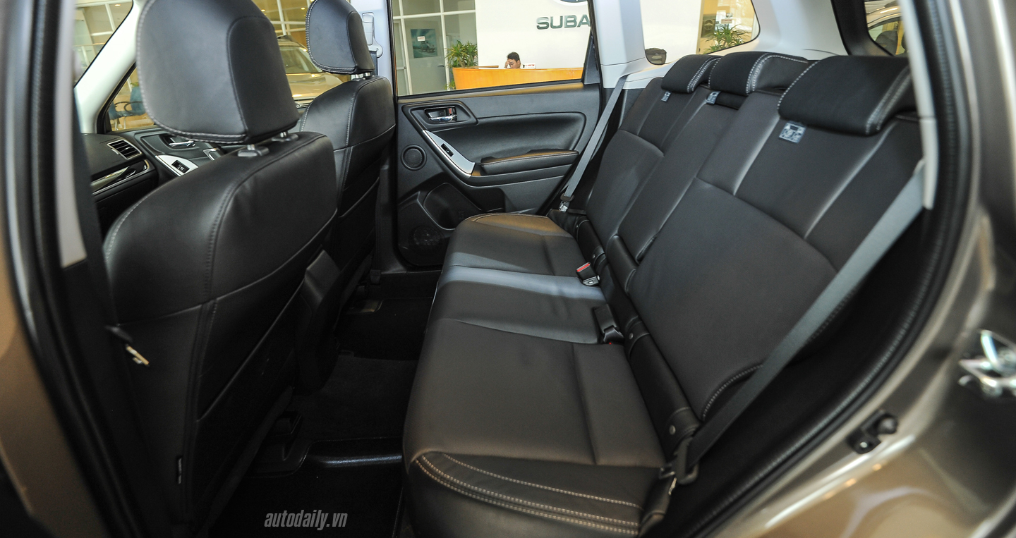 Ảnh chi tiết Subaru Forester 2016 tại Việt Nam subaru forester 2016 (1).jpg