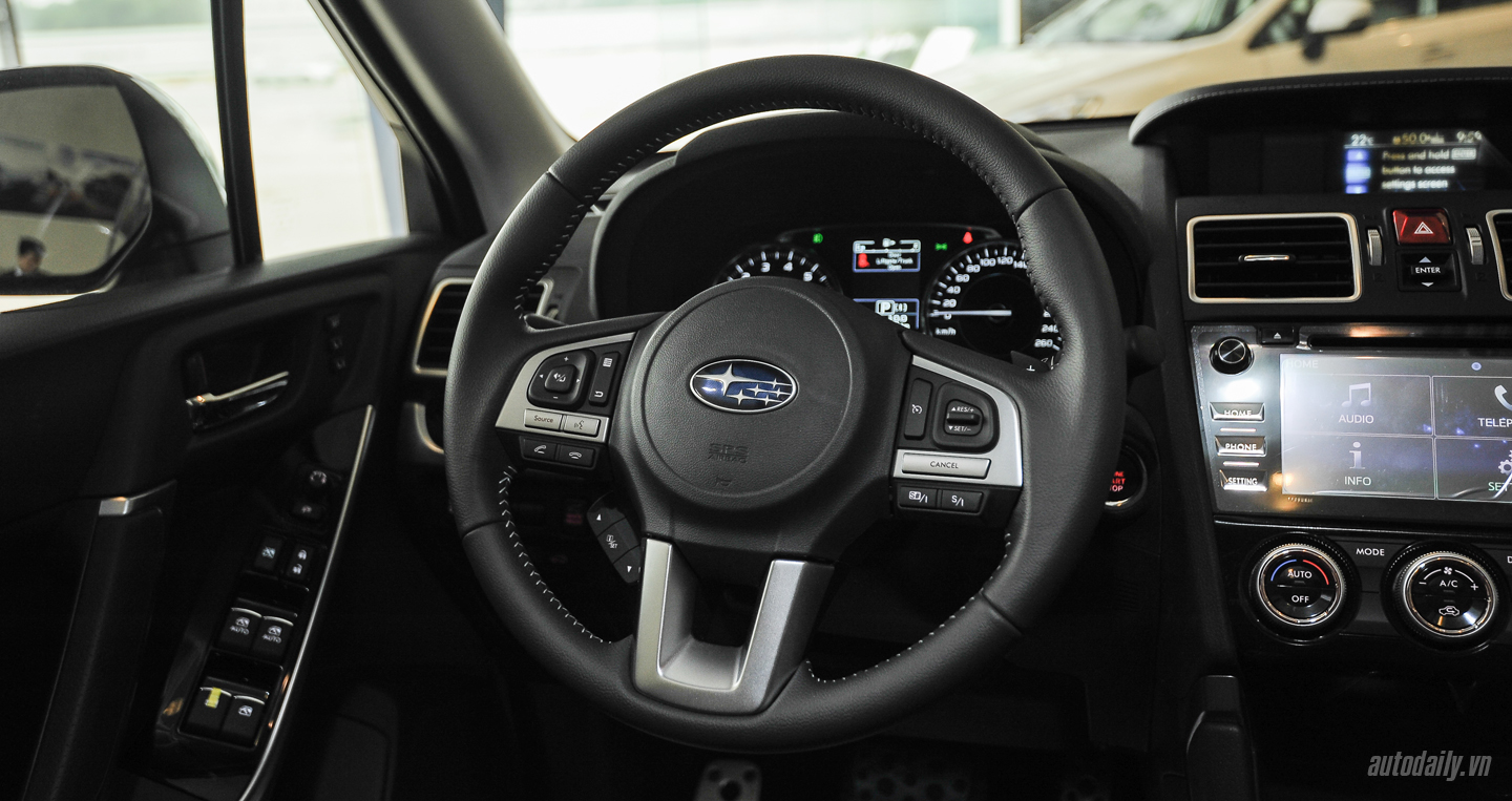 Ảnh chi tiết Subaru Forester 2016 tại Việt Nam subaru forester 2016 (18).jpg