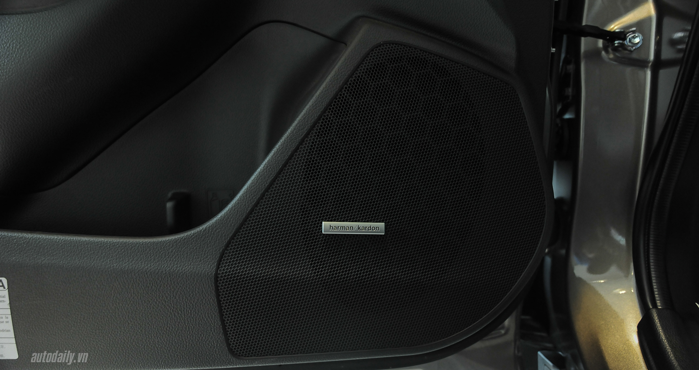 Ảnh chi tiết Subaru Forester 2016 tại Việt Nam subaru forester 2016 (26).jpg