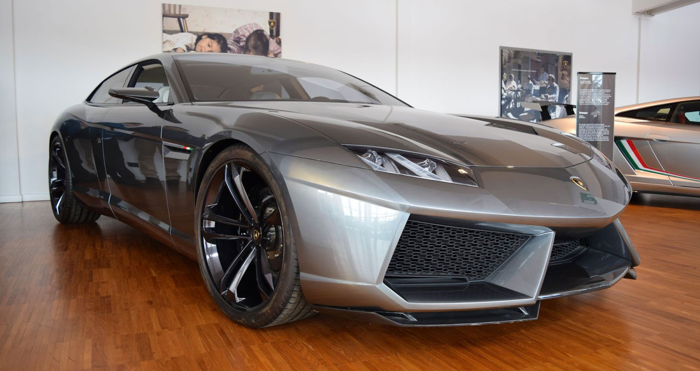 Bên trong bảo tàng hãng siêu xe Lamborghini có gì? Lamborghini-museum-79 copy.jpg