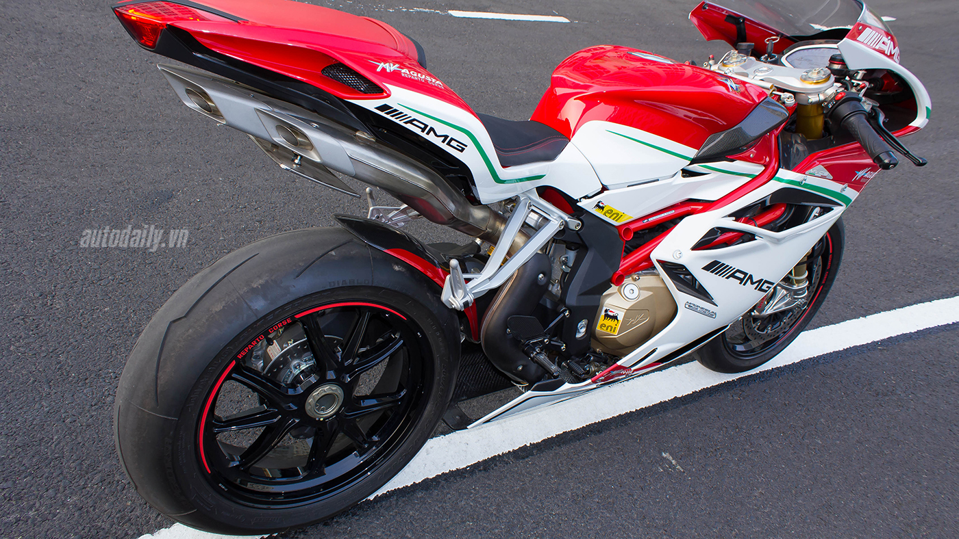 Ảnh chi tiết MV Agusta F4 RC tại Việt Nam MV Agusta F4 RC (26).jpg