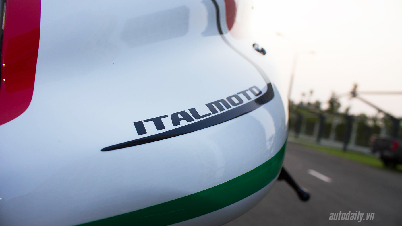 Ảnh chi tiết MV Agusta F4 RC tại Việt Nam MV Agusta F4 RC (29).jpg